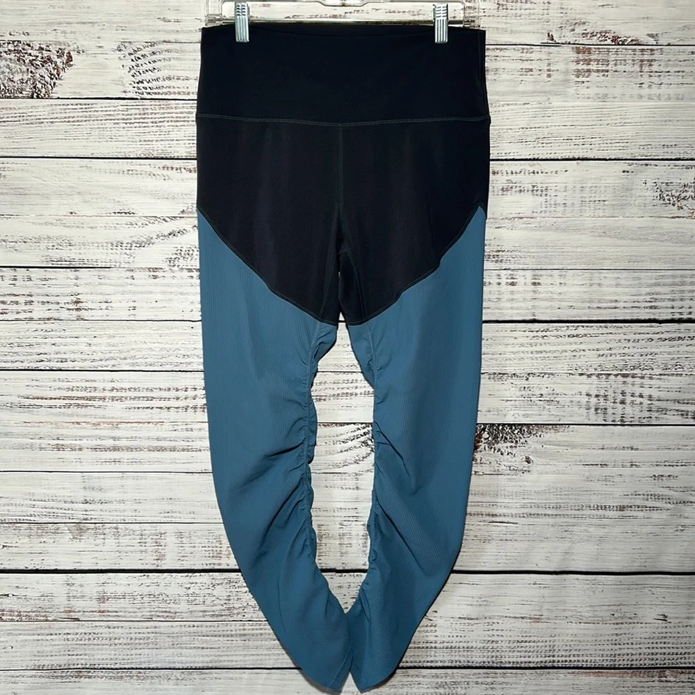 Zyia Storm Parallel Luxe high rise leggings medium - Picture 5 of 16